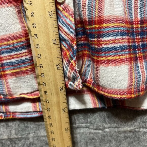 GAP Womens Flannel Shirt Size XXL Long Sleeve Plaid Button Down Red Blue White - Picture 3 of 8